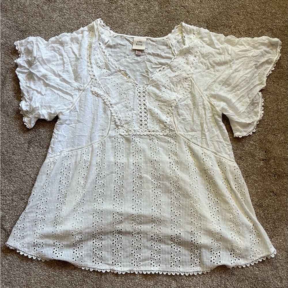 Knox Rose flutter sleeve eyelet blouse